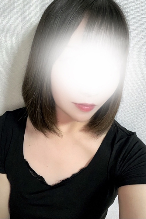市井まいな