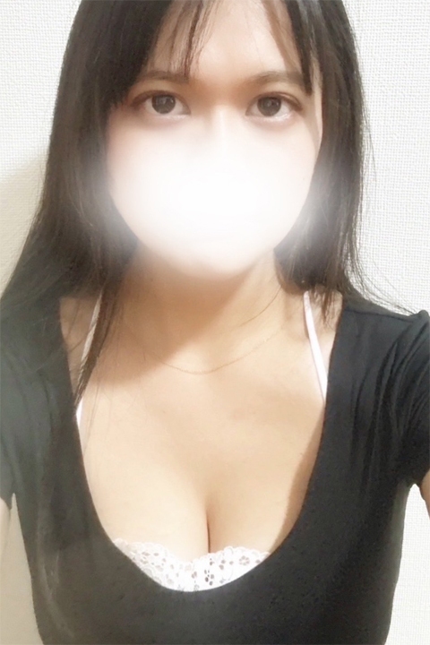 小西かりん